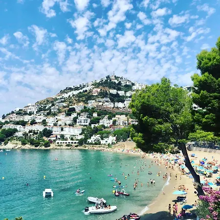Hébergement de vacances Casita En Con Vistas Impresionantes Del Mar Y La Montana Roses