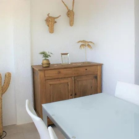Semesterbostad Casita En Con Vistas Impresionantes Del Mar Y La Montana Rosas
