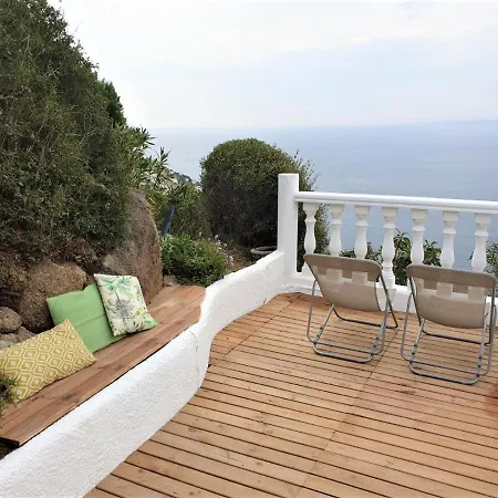 Casita En Con Vistas Impresionantes Del Mar Y La Montana *