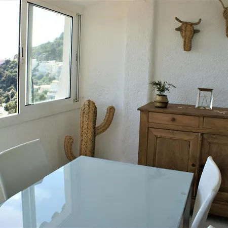 Casita En Con Vistas Impresionantes Del Mar Y La Montana Holiday home *