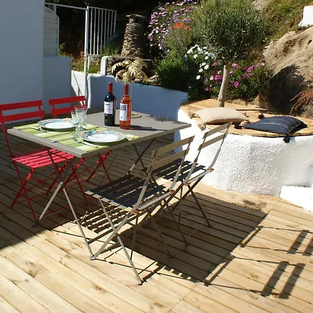 Casita En Con Vistas Impresionantes Del Mar Y La Montana Holiday home