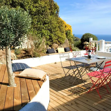 Holiday home Casita En Con Vistas Impresionantes Del Mar Y La Montana Roses